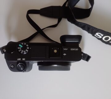 Sony a6400 fotoaparat - cover