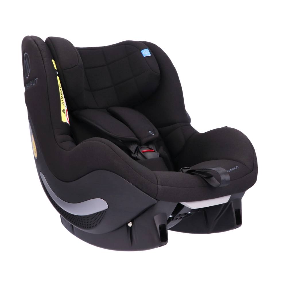 01-autosjedalica-avionaut-aerofix-2-0-c-67-105-cm-0-175-kg-black-1631052258