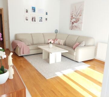 Stan: Zagreb, Sesvete, 110 m2, 1. kat (prodaja) - cover