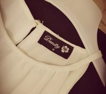 Krem haljina! - cover