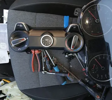 KIA STONIC 2017- PREKIDACI VENTILACIJE - cover