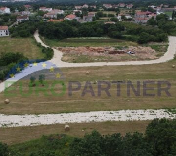 Više građevinskih zemljišta na prodaji, Rovinj okolica - cover