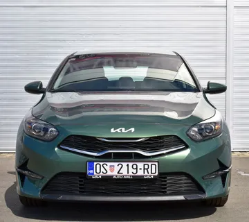 Kia Ceed 1.0 T-GDi HP LX Champion - cover