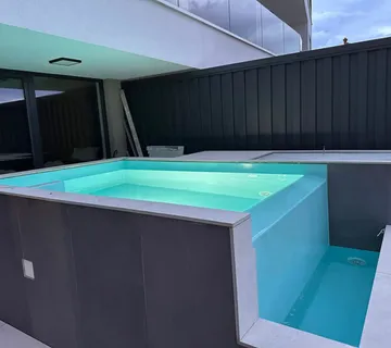 Poliesterski bazeni po narudžbi 4 - cover