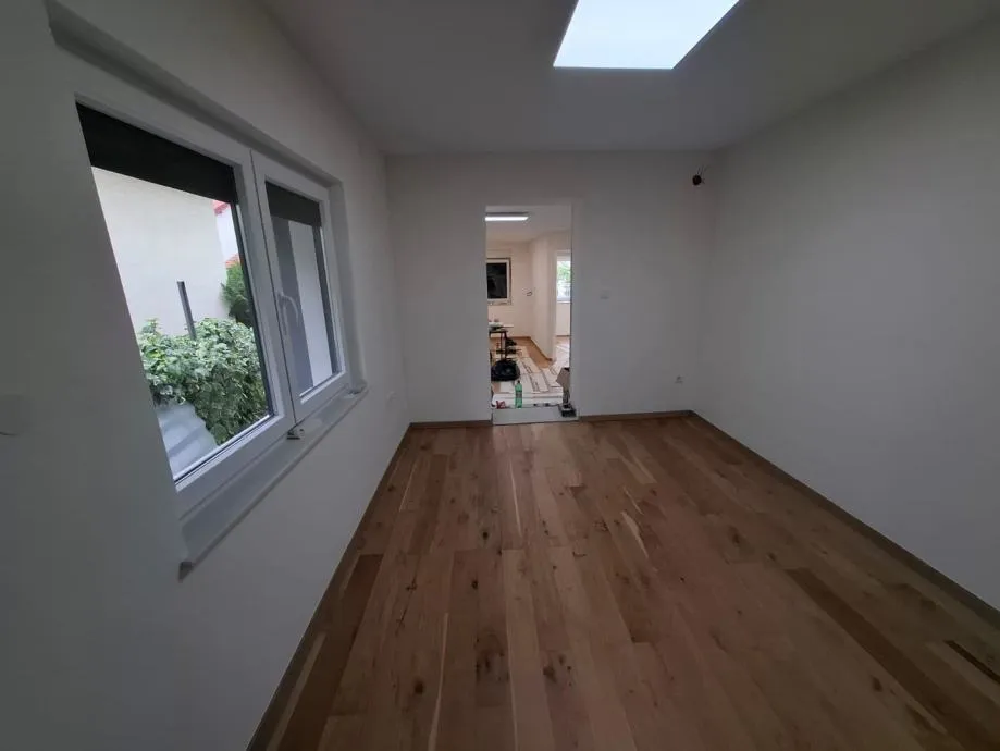 Stan 3S, NOVOGRADNJA, Mikulići, 67,98 m2, VPM, spremište ETAŽIRANO - cover