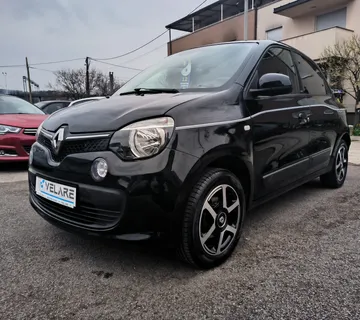 Renault Twingo TCe 90 ks, LIMITED, SERVISNA, JAMSTVO, REG. 1 GODINU - cover