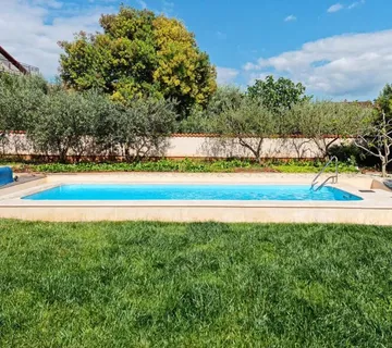 Poliesterski bazeni po narudžbi 6 - cover