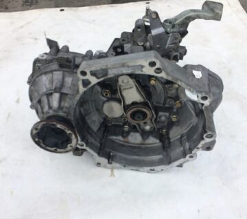 0A4301107 VW golf 5 mjenjac - cover