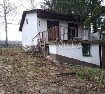 Zagreb okolica, Gornji Dragonožec, zemljište 1800 m2 sa 2 objekta - cover