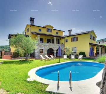 Prodaje se prekrasna vila sa bazenom u blizini Pazina - cover