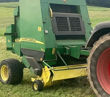 John Deere 582 odlična - cover