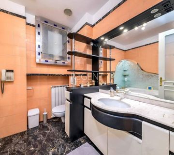 Zagreb, Trg bana Josipa Jelačića - Četverosoban stan 160 m2 najam - cover