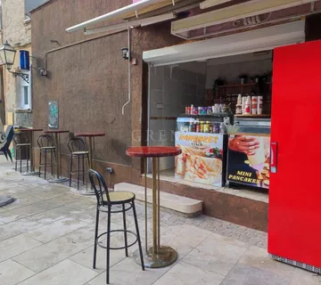 Ulični lokal Zagreb centar, 6 m2 + terasa (iznajmljivanje) - cover