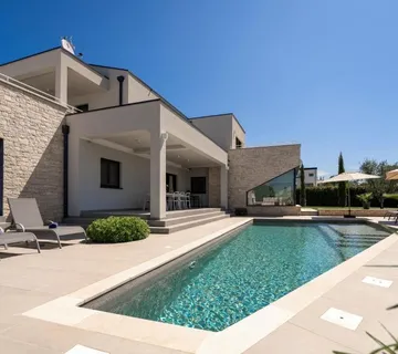 Prodaja, Poreč 3km, moderna vila sa četiri spavaće sobe 279m2, KOP-792
