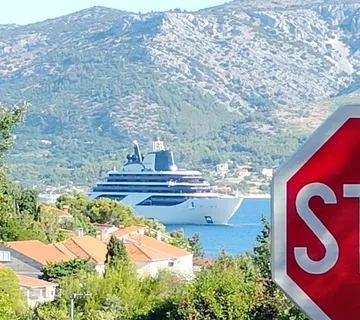 Grad Korčula,od 4 do 15.07 blizuPlaža,blizuCentra grada,parking bespl