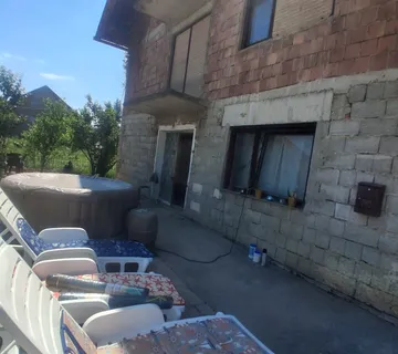 Prodajem kucu donja Pušća s puno potencijala - Donja Pušća, Pušća