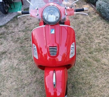 Vespa 250 S - cover