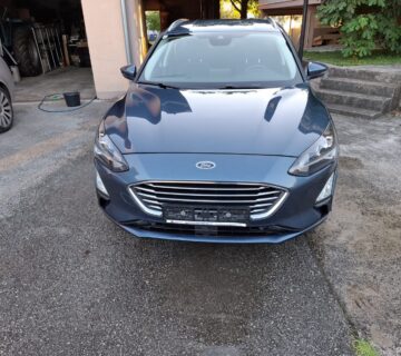 Ford Focus Karavan 2,0 tdci EcoBlue automatik - cover