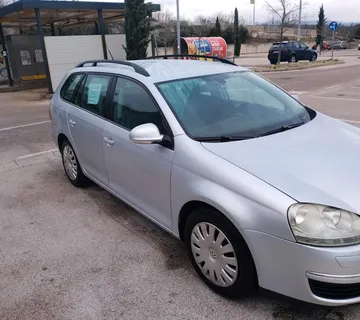 Prodajem Golf 5 - cover