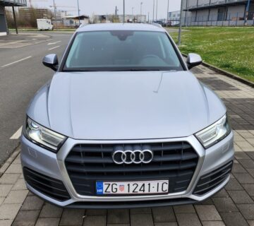 Audi Q5 - cover