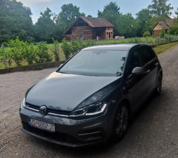 VW GOLF 7.5 2.0 TDI DSG R-LINE - cover