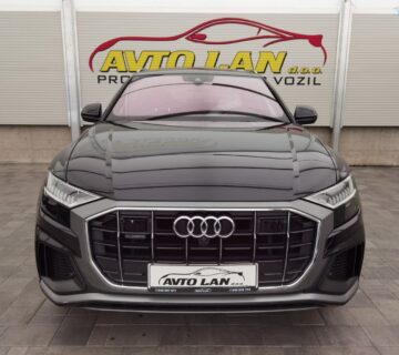 Audi Q8 50 TDI Q.S-LINE.MATRIX.PANO.ZRAČNO VZMETENJE - cover