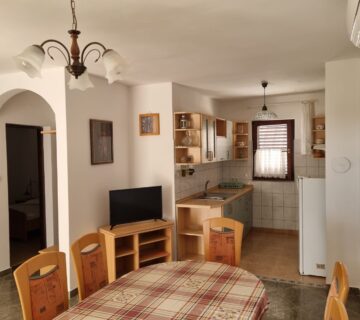 Apartman Otok Vir - cover