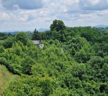 Imanje površine 66.962 m2 u jednoj cjelini sa četiri objekta! Gornja - cover