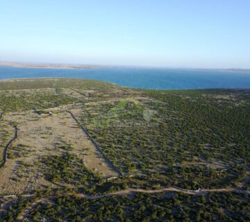 Građevinsko zemljište površine 47.893 m2 - otok Pag! - cover