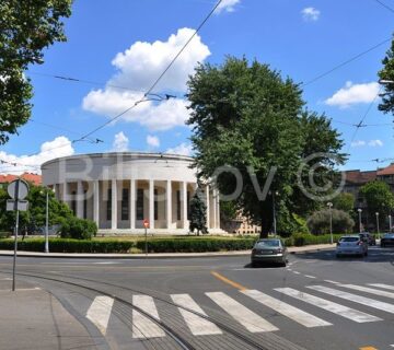 Prodaja, Zagreb,Donji grad,blizina Trga žrtava fašizma, 132 m2,2 etaže - cover