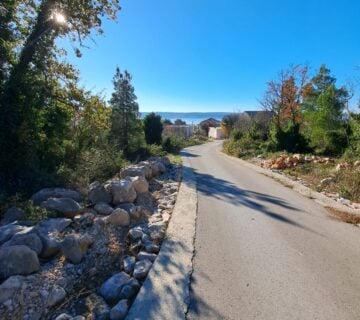 Starigrad, građevinsko zemljište 2390m2, pogled na more - cover