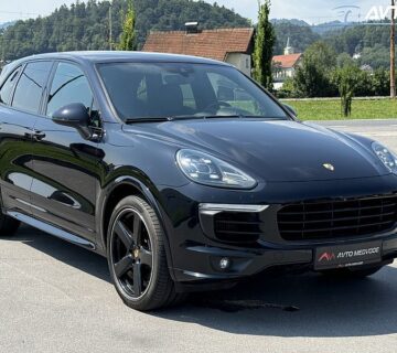 Porsche Cayenne  3.0 TD TIPTRONIC Platinum Edition - cover