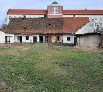 Građevinsko zemljište PRODAJA  2486 m2 Varaždin - CENTAR - cover