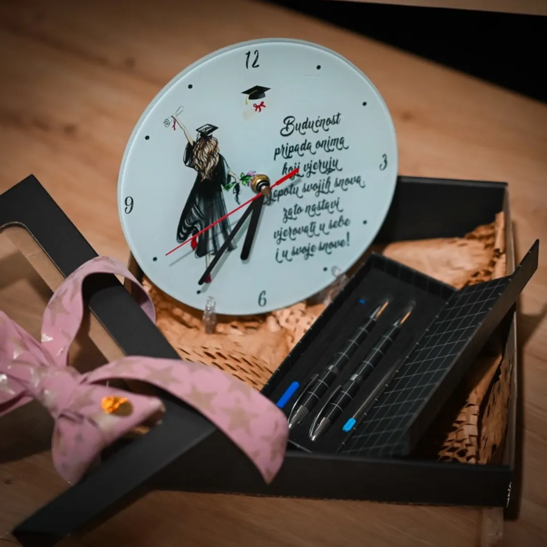 Poklon paket za diplomu “Vrijeme za nove početke” - cover