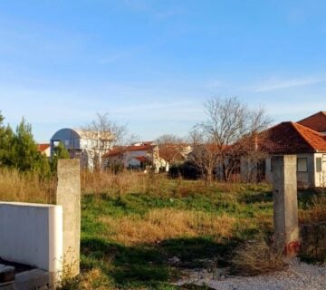 Zadar, građevinsko zemljište, javna namjena, top lokacija - cover