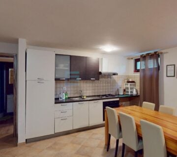 Apartman PRODAJA Bibinje 91,72 m2 120m od mora suteren - cover