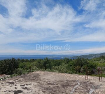 Korčula prodaja poslovna zgrada uljara zemljište 301m2 - cover