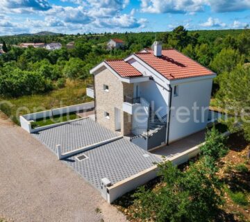 Posedarje, kuća s pogledom na more, vrhunska lokacija - cover