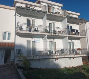 PRODAJA Kuća - Hostel sa 18 soba, 402 m2, Biograd na Moru - cover