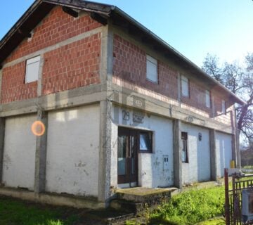 Kuća katnica: 220 m2-stambeno/poslovni prostor, Gornji Čehi, voćnjak - cover