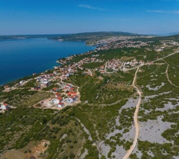 Maslenica - građevinsko zemljište 586m2 - cover