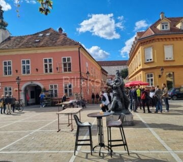 Prodaja, Zagreb, Gornji grad, trosoban stan, terasa - cover