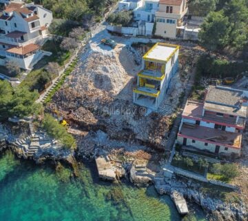 Prodaja, Okrug Donji, villa u izgradnji, 1.red do mora - cover