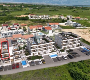 PRODAJA apartman Privlaka 111,20 m2, prodaja, 120m od mora, parking - cover