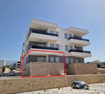 PRODAJA apartman Novalja 72,22 m2, prodaja, 350m od mora, vrt, bazen - cover