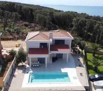 Luksuzna vila, 40m od mora, Pag // Luxury villa, close to the sea - cover