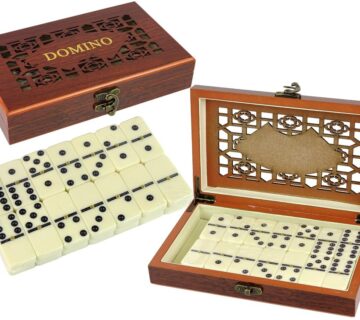 Društvena igra Domino u drvenoj kutiji 28 komada - cover