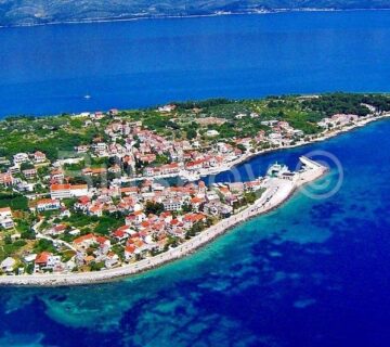 Prodaja, Hvar, Sućuraj, kuća u nizu s pogledom na more - cover