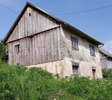 KOSINJ - Lipovo polje, starinska kuća i zemljište 33700 m2 - cover