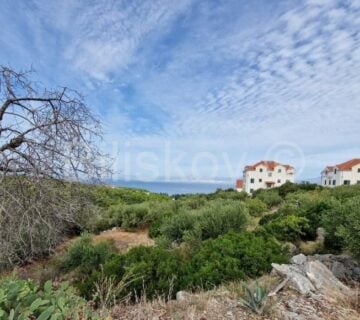 Supetar, prodaja građevinsko zemljište, 3.146 m2 - cover